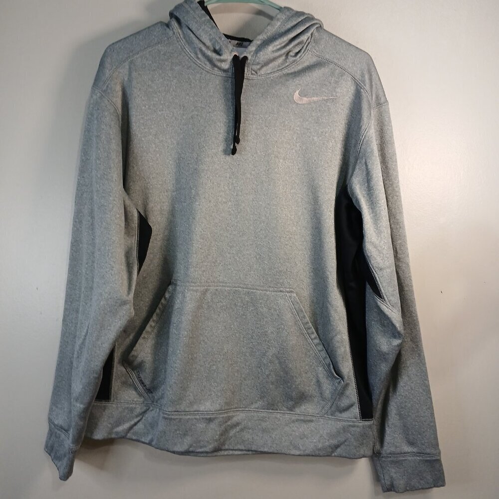 NIKE THERMA-FIT GRAY HOODIE, MENS, SIZE MEDIUM, LIKE NEW